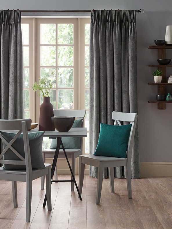 Коллекция тканей Plains & Textures 10 \ ILIV Interior Textiles